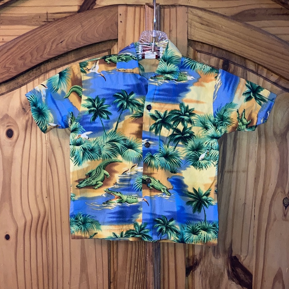Pacific Legend blue yellow green alligator short sleeve button down shirt size 6